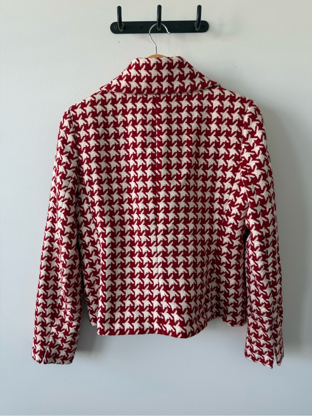 Talbot's Red and White Houndstooth Blazer - Picture 5 of 8